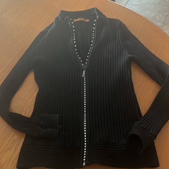 Sexy black zip up sweater. Mediumm - Picture 3 of 3